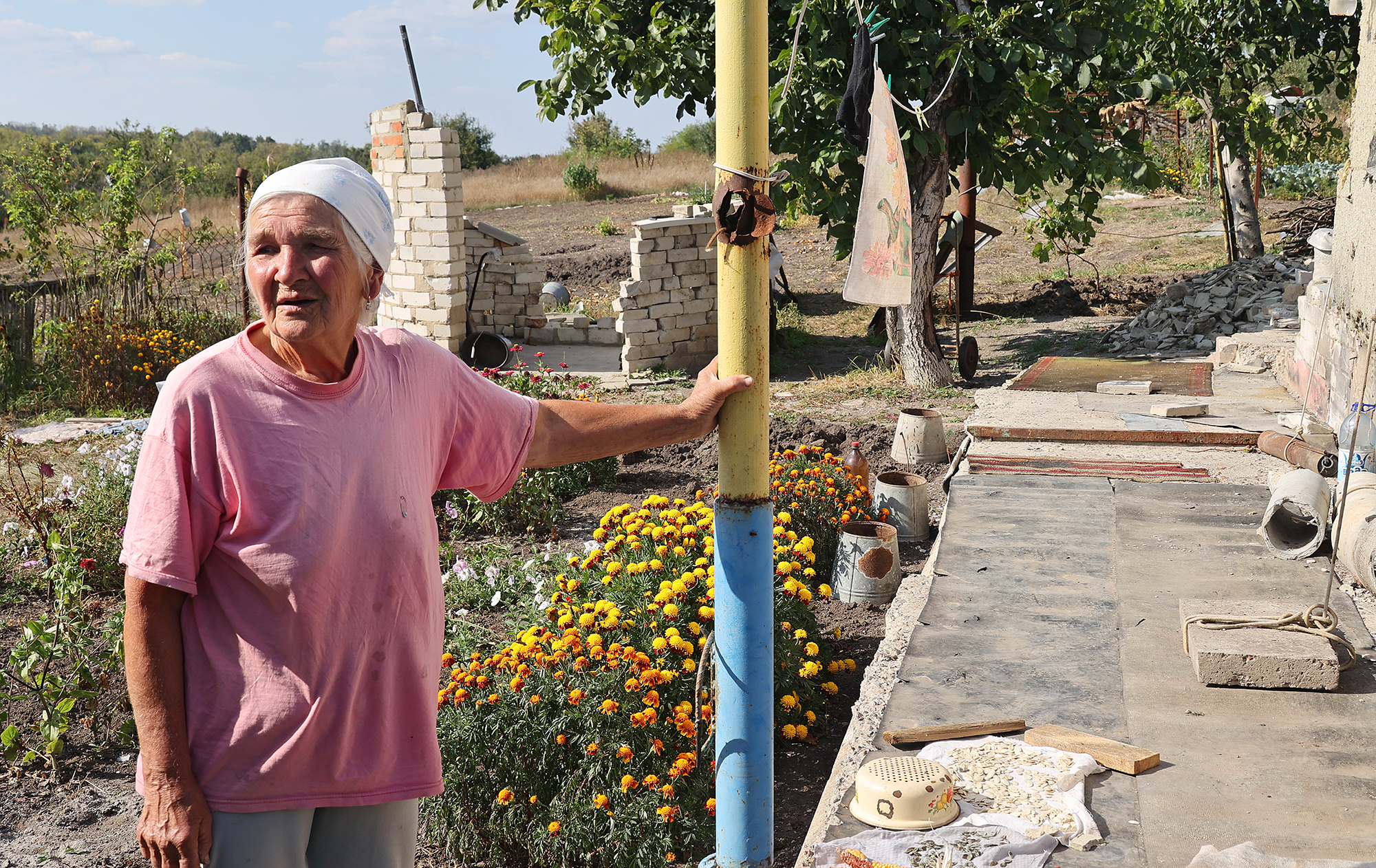 "Я уже не боюсь". Вывезенная насильно в Россию 76-летняя украинка вернулась домой, преодолев 4000 км